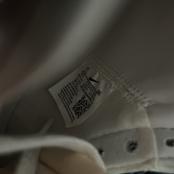 Nike Blazers Mid ‘77 Bone Grey - Picture 3 of 4